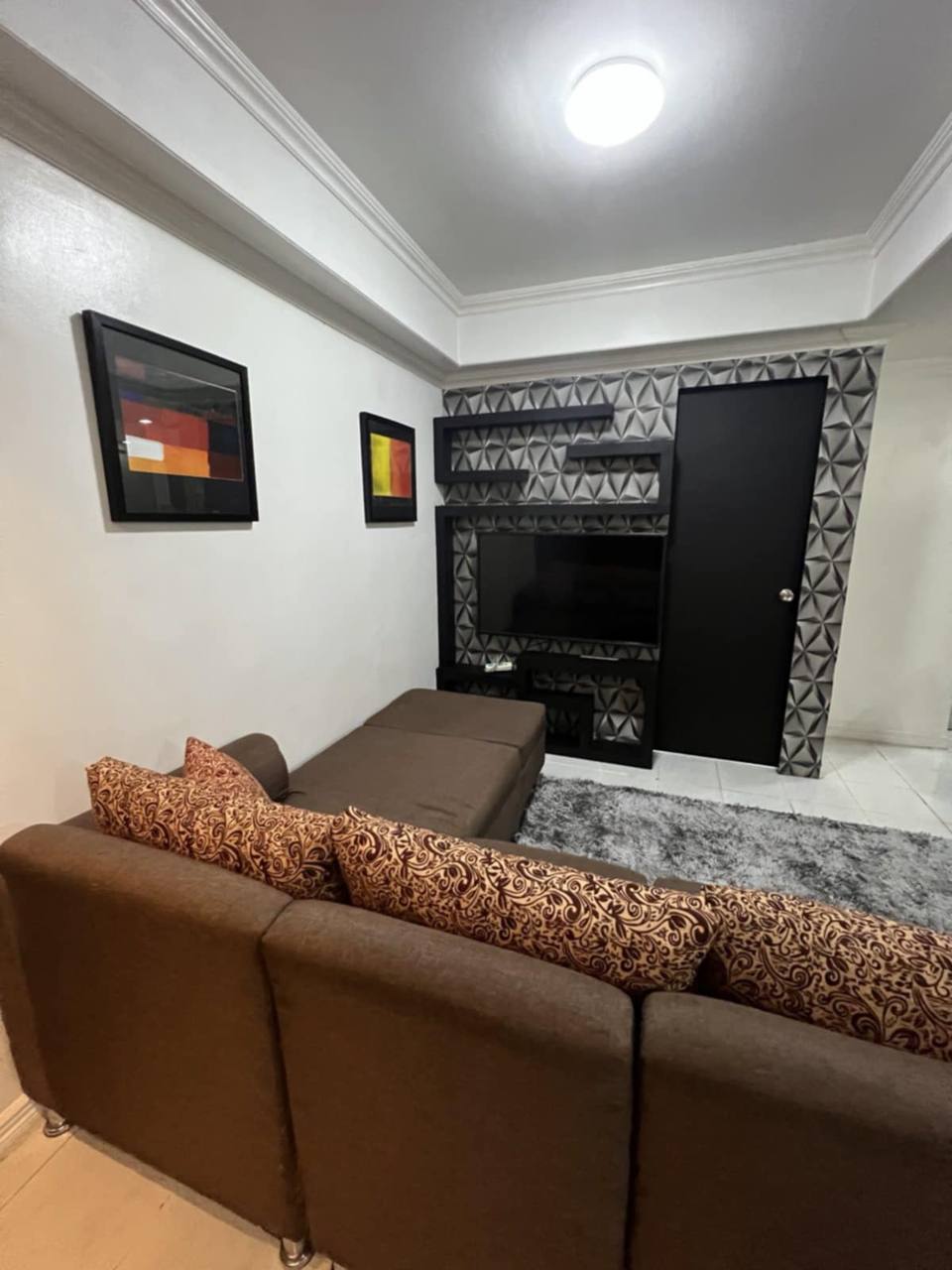 LPL Manor, Salcedo Village, Makati City