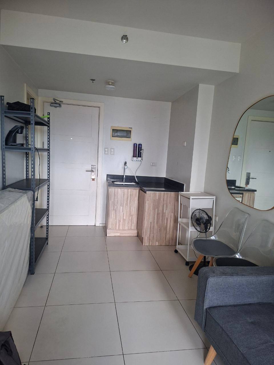 Unit 19C, Circulo Verde North Tower, Quezon City