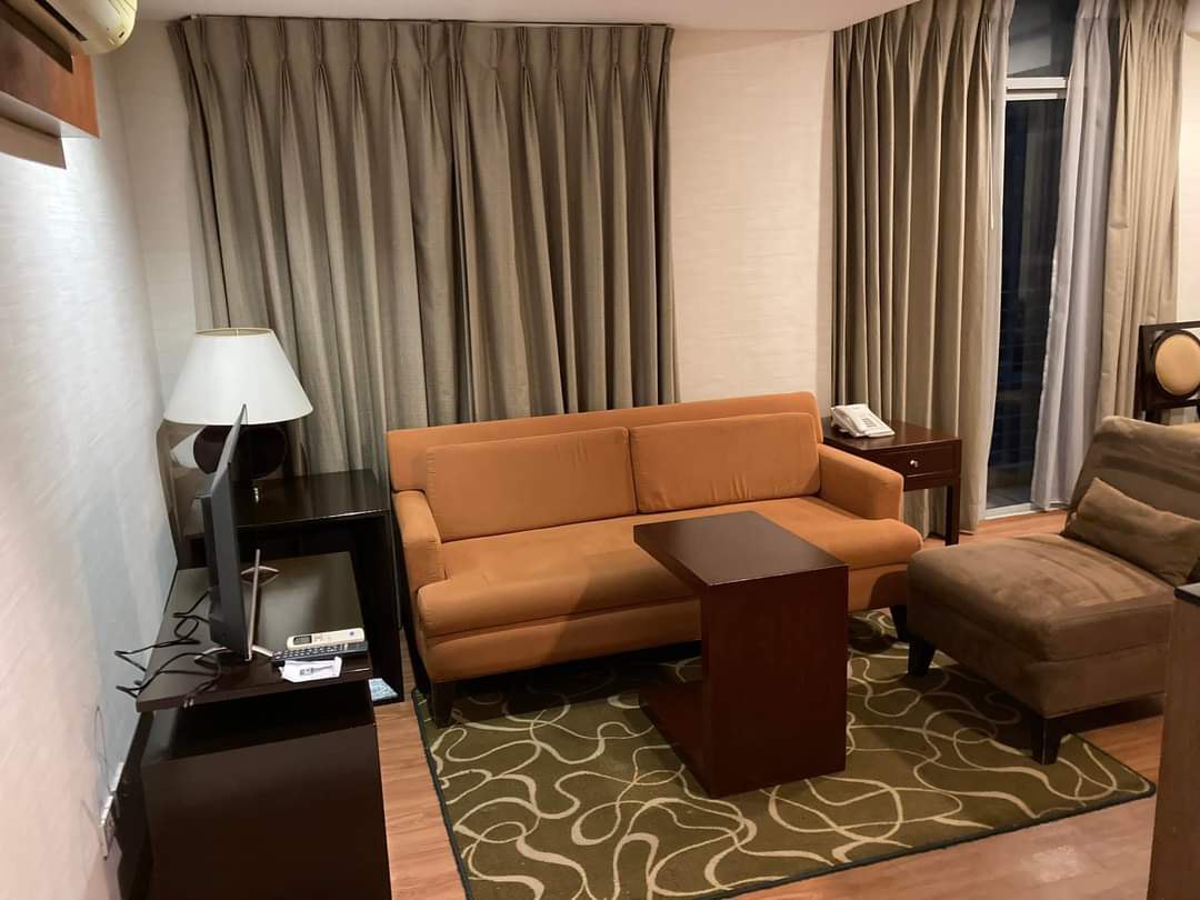 Unit 10, Venue Residences, BGC, Taguig City