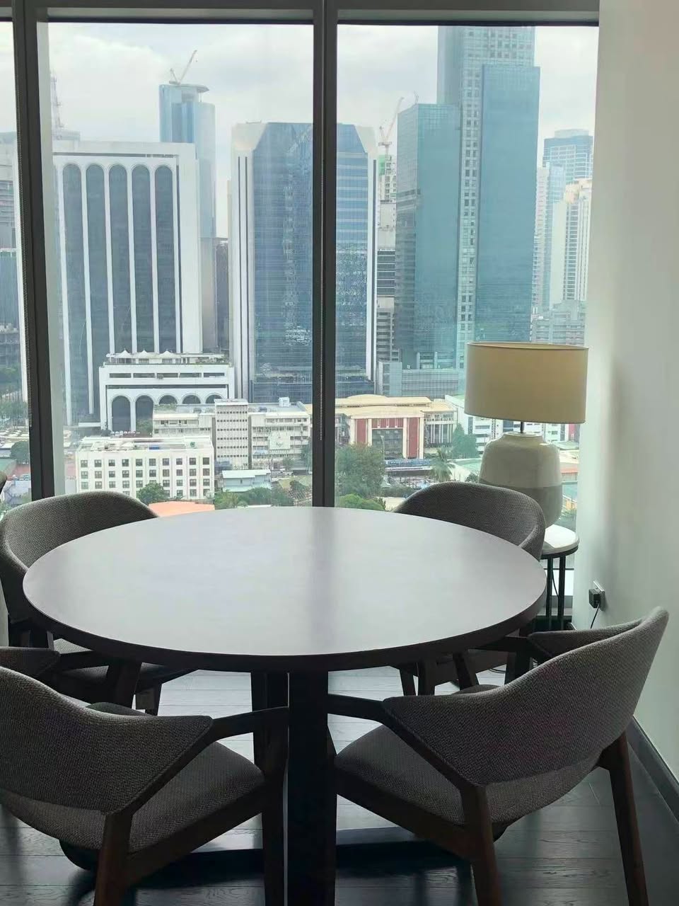 Unit 18, Trump Tower, Century, Makati City