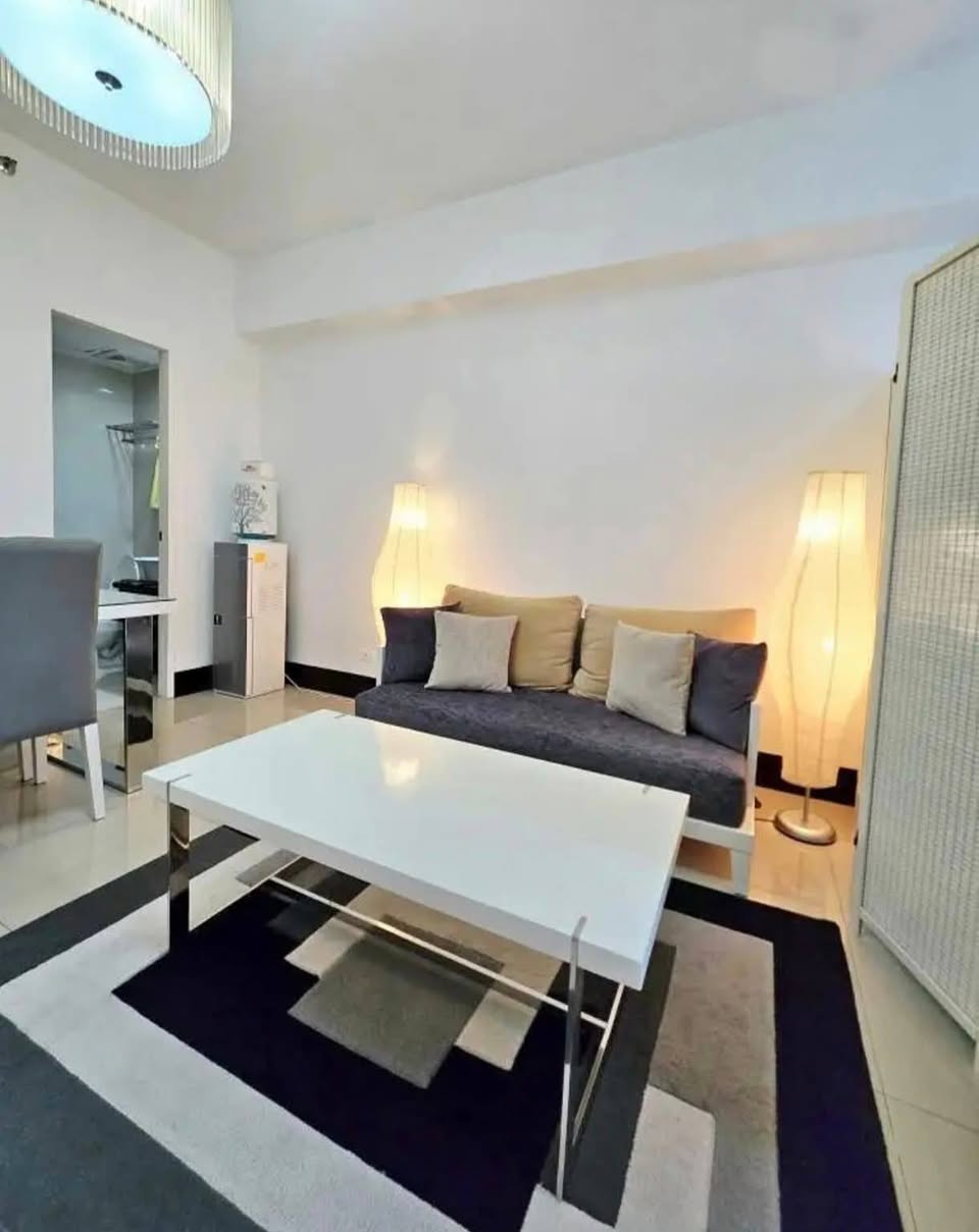 Unit 12B, Greenbelt Excelsior, Legazpi Village, Makati City