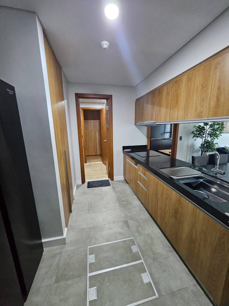 Unit 25, The Seasons Residences Haru Tower, BGC, Taguig City