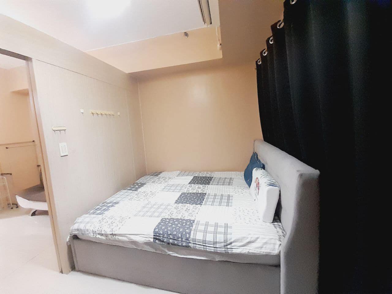 Unit 26, Jazz Residences Tower B, Makati City