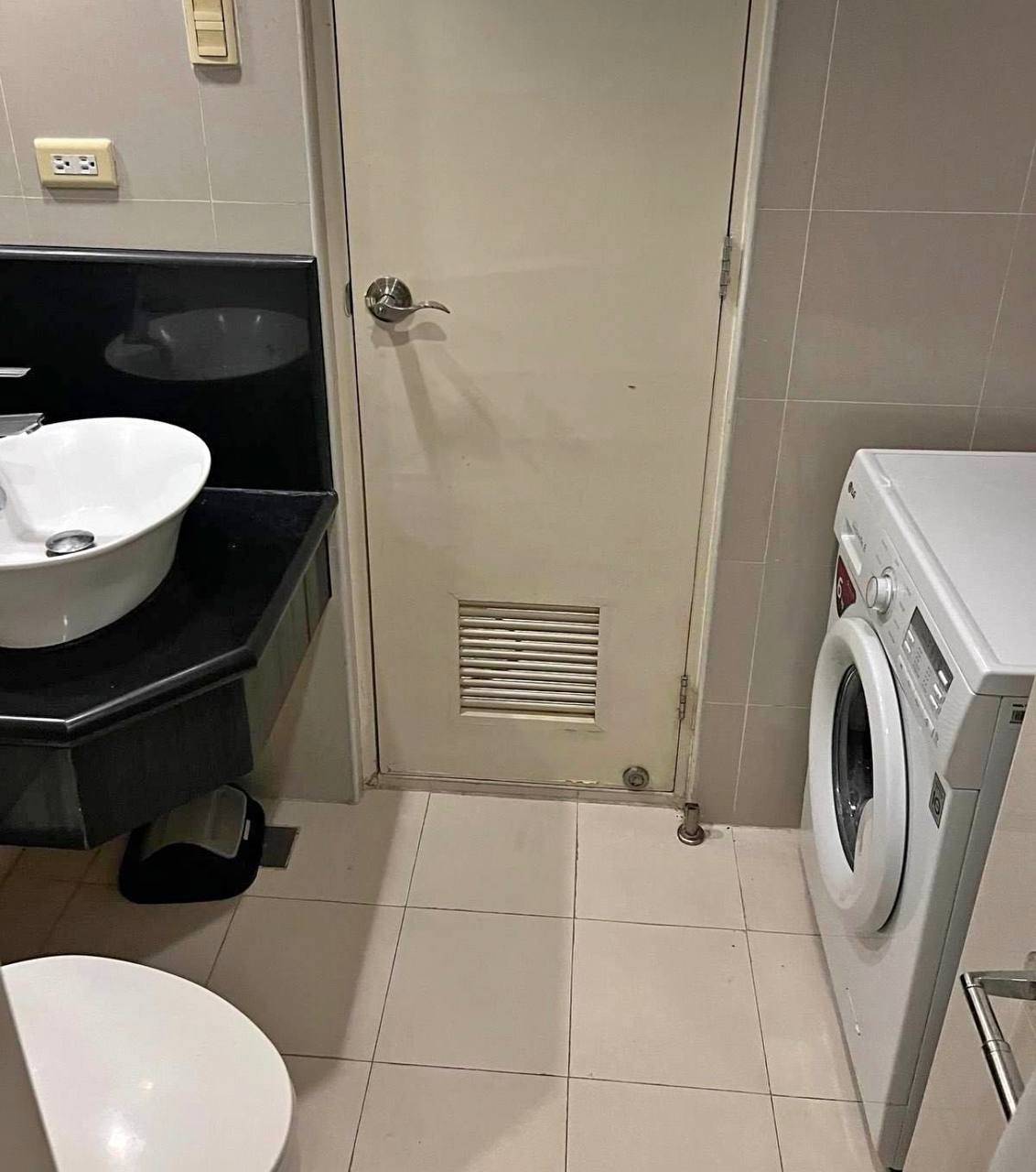Unit 28, Greenbelt Excelsior, Legazpi Village, Makati City