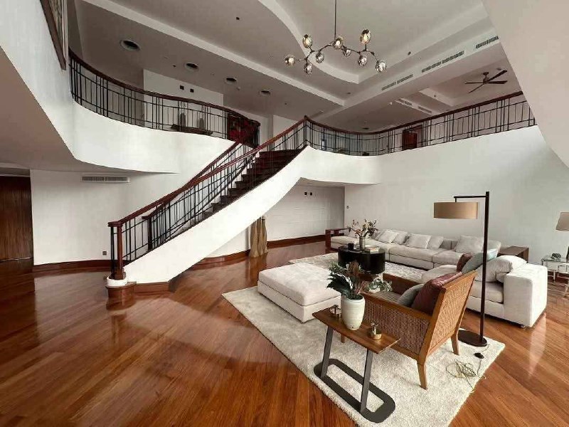 Unit 4102, Forbes Tower, Salcedo Village, Makati City