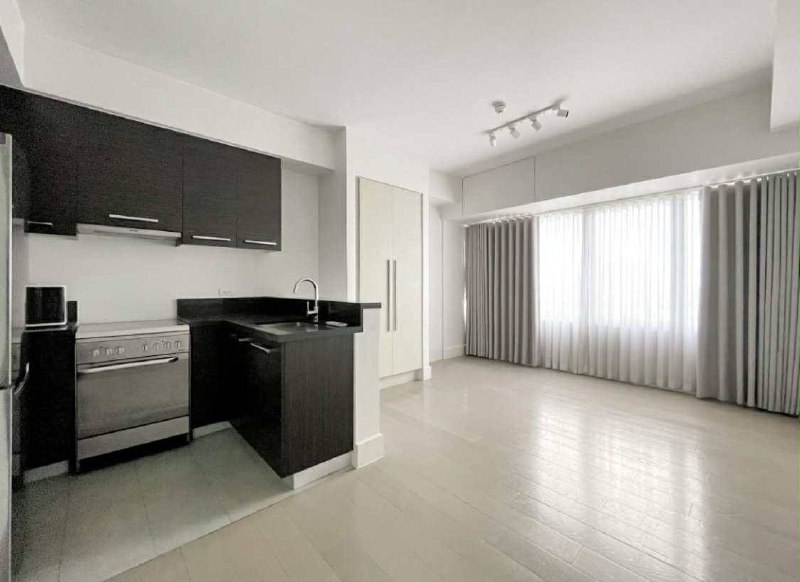 Unit 22, The Proscenium Lincoln Tower, Rockwell Center, Makati City