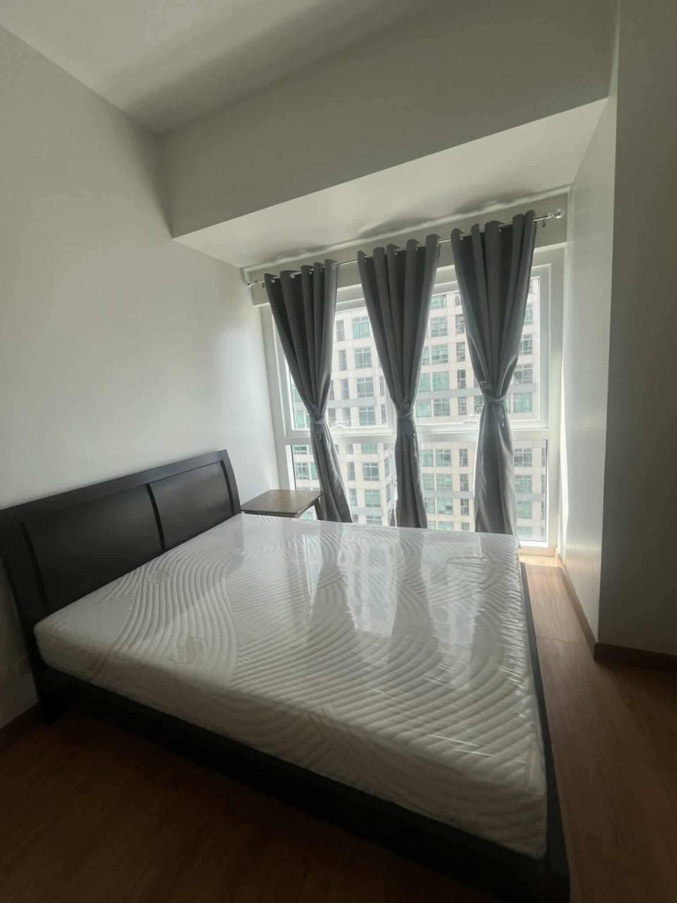 Park West Tower Three, Legazpi Village, Makati City