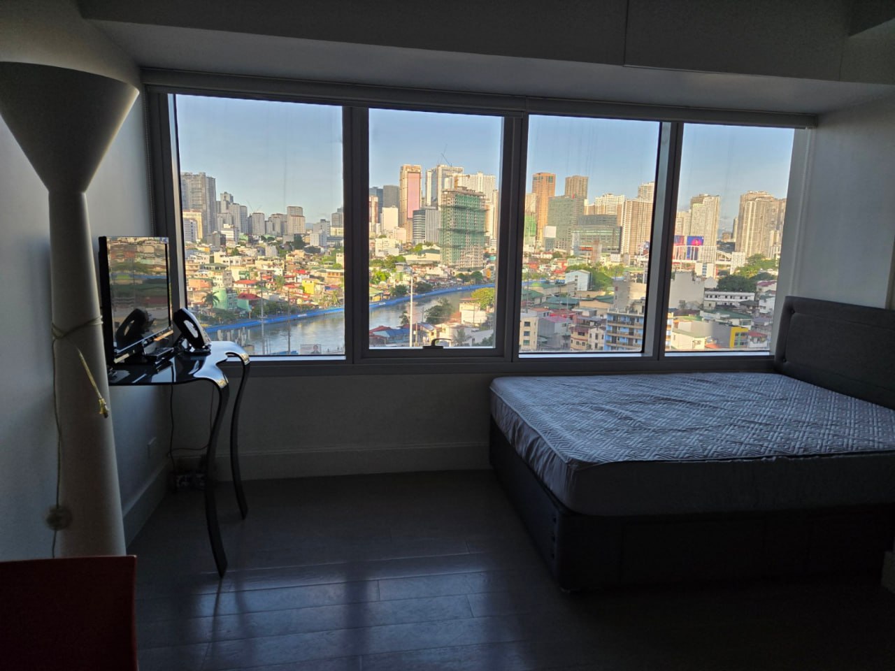 Unit 11, The Proscenium Lincoln Tower, Rockwell Center, Makati City