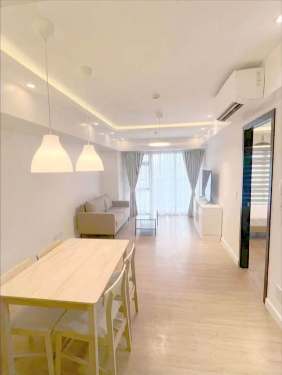 Unit 28, Park Triangle Residences Natsu Tower, BGC, Taguig City