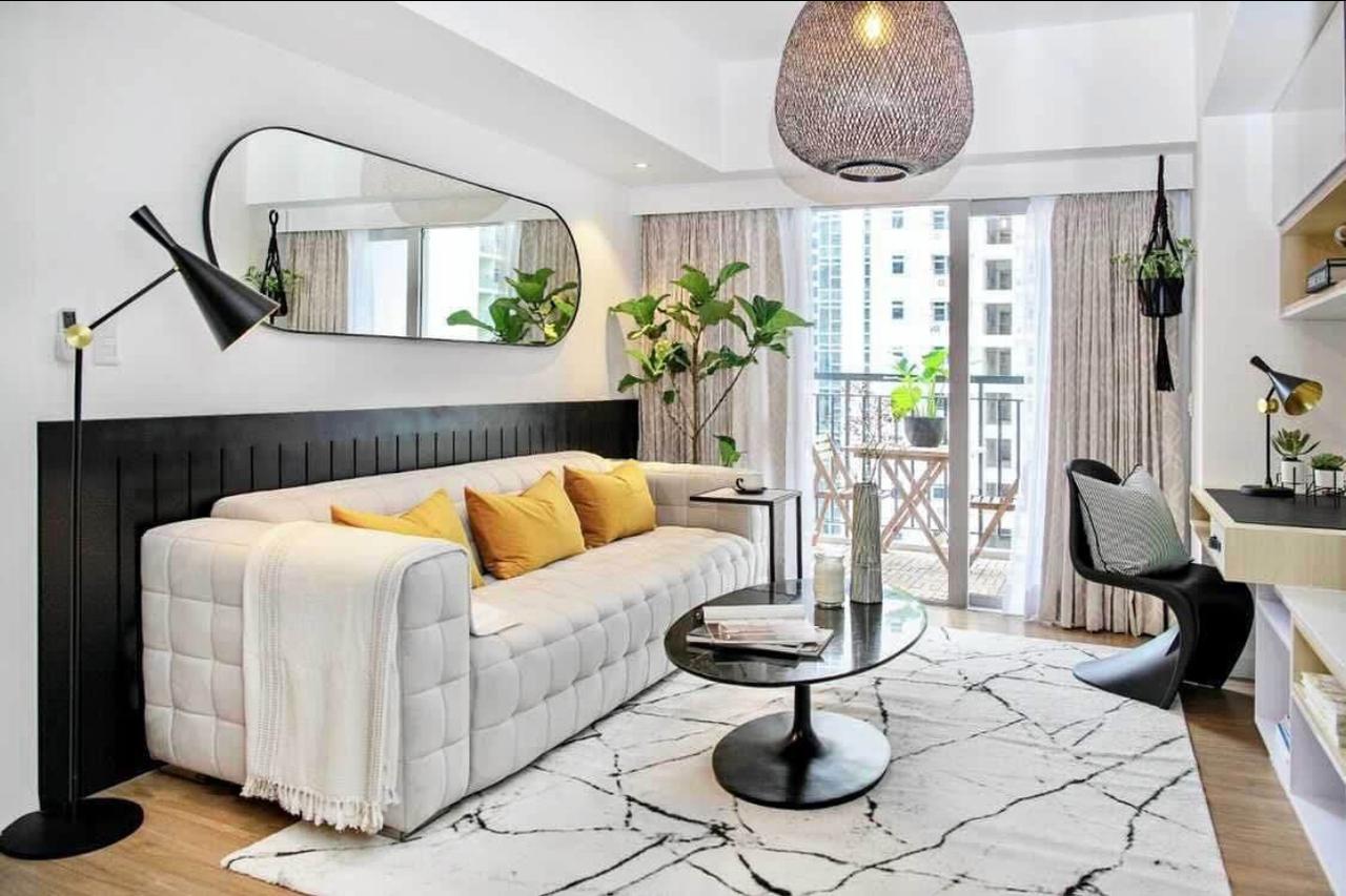 Unit 16, Two Maridien, BGC, Taguig City