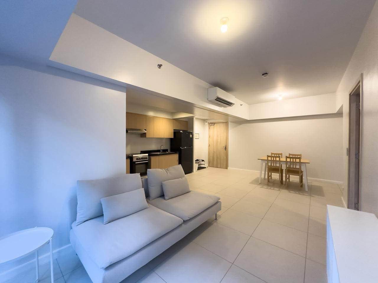 Unit 22, Gentry Residences, Salcedo Village, Makati City