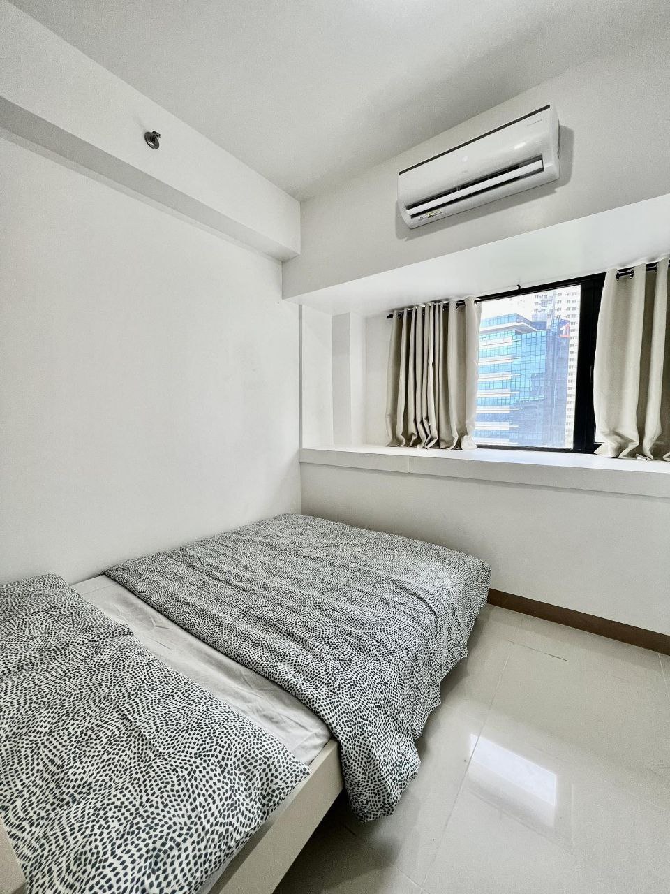 Lush Residences, Makati City