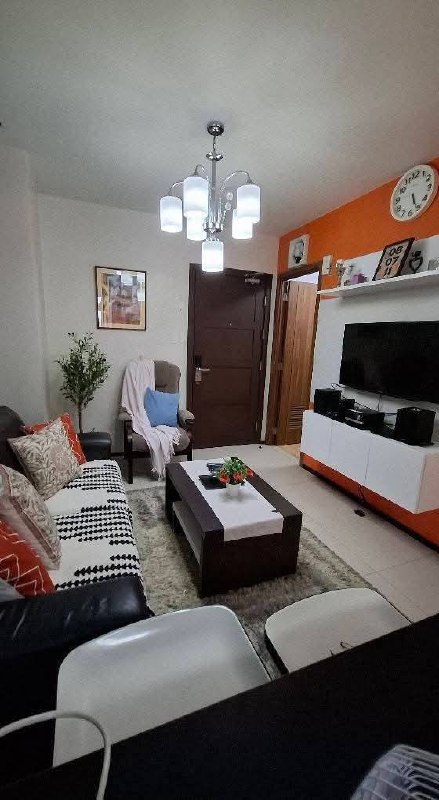 Unit 9, Circulo Verde Seville Tower, Quezon City
