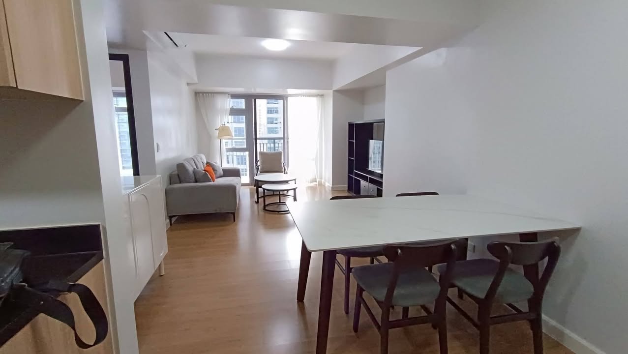 Unit 11, Park Triangle Residences Natsu Tower, BGC, Taguig City
