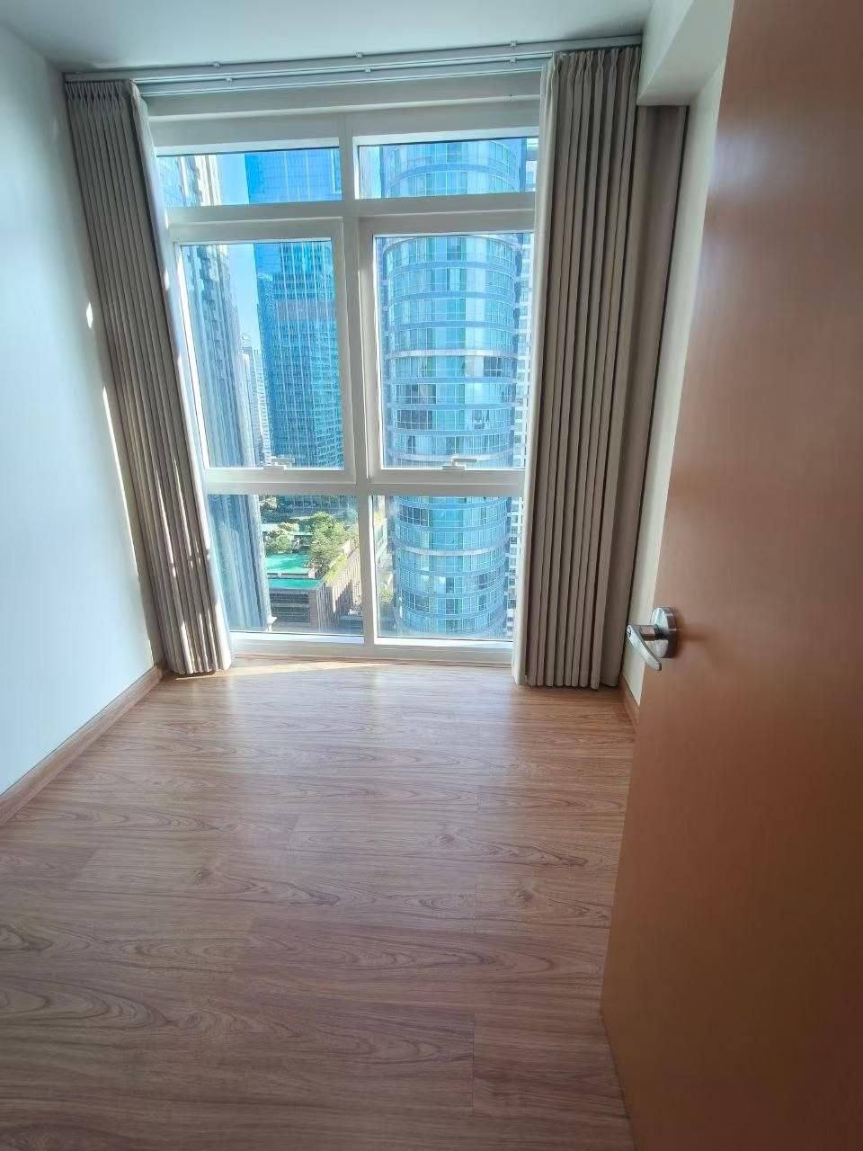 Park Avenue Tower, Uptown BGC, Taguig City