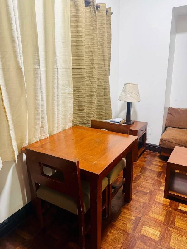 Unit 1012, BSA Suites, Legazpi Village, Makati City