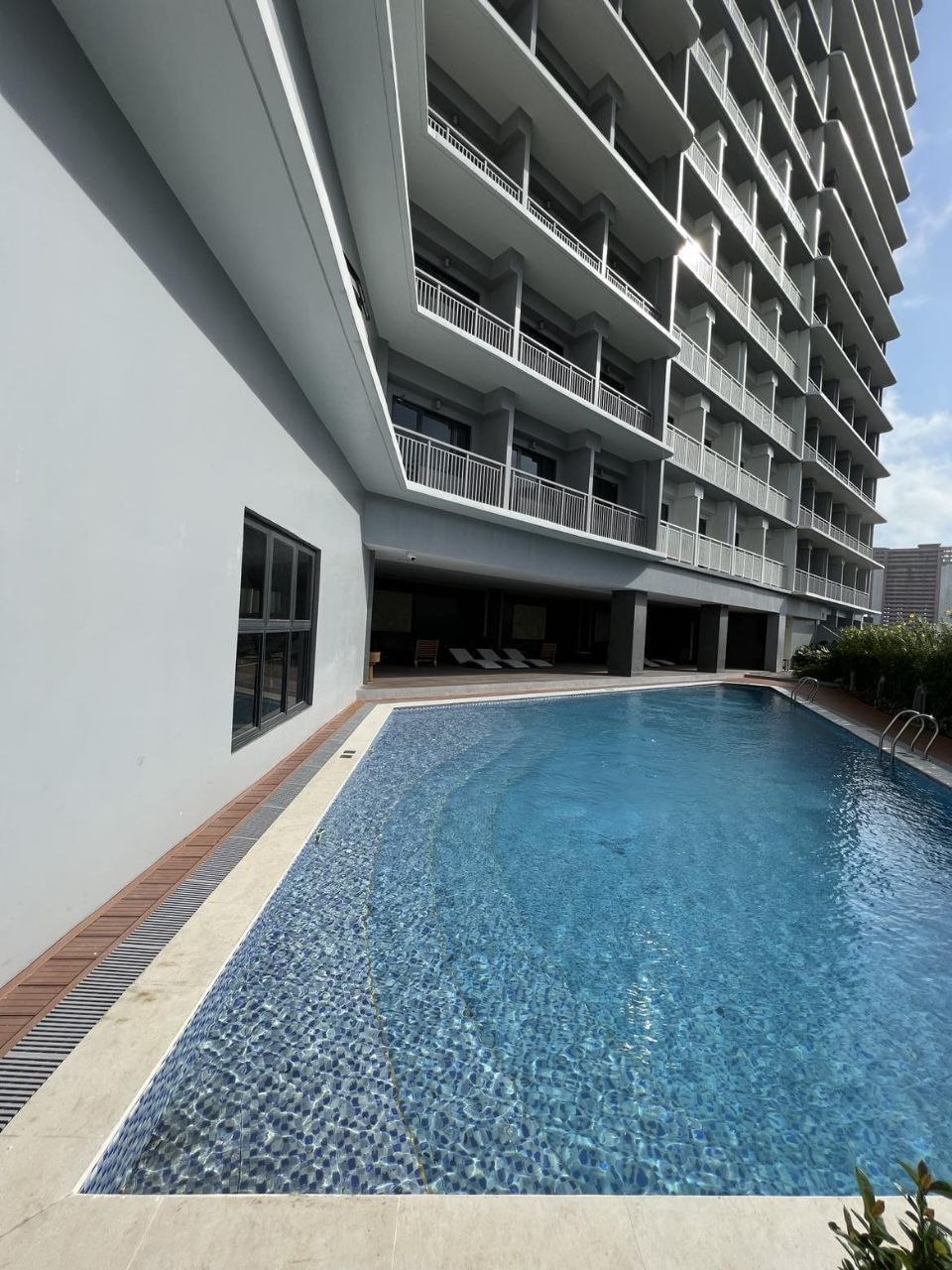 Lush Residences, Makati City