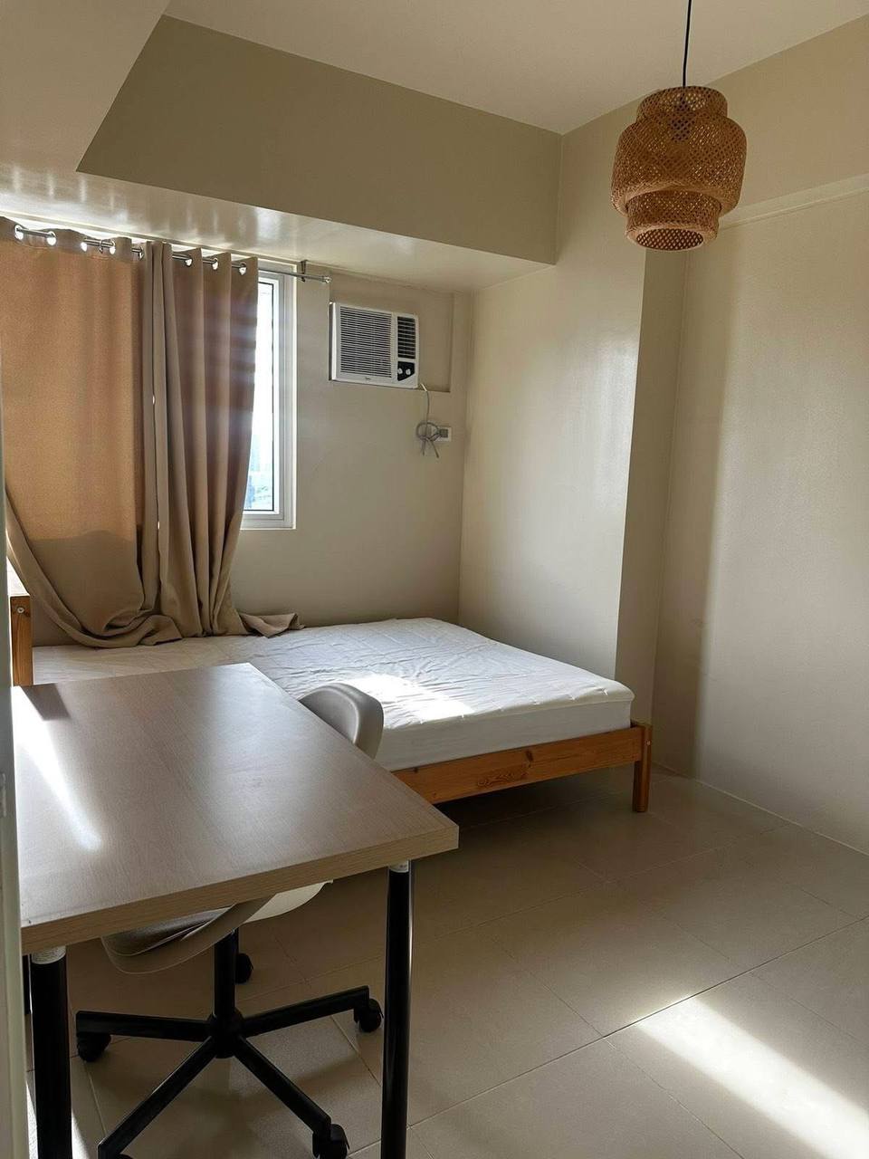 Unit 21, Avida Towers Turf Tower Two, BGC, Taguig City