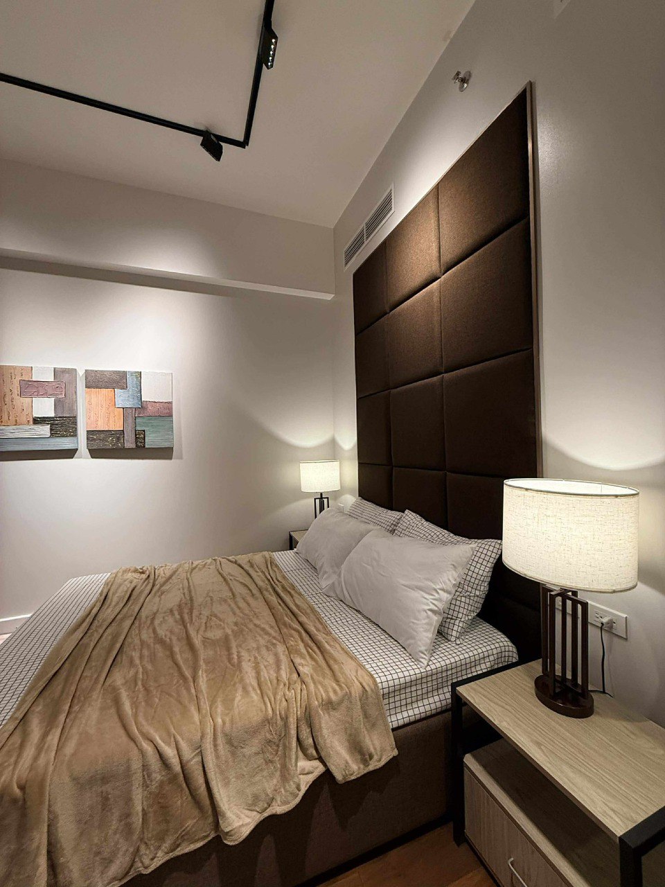 Unit 22, Grand Hyatt Residences South Tower, BGC, Taguig City