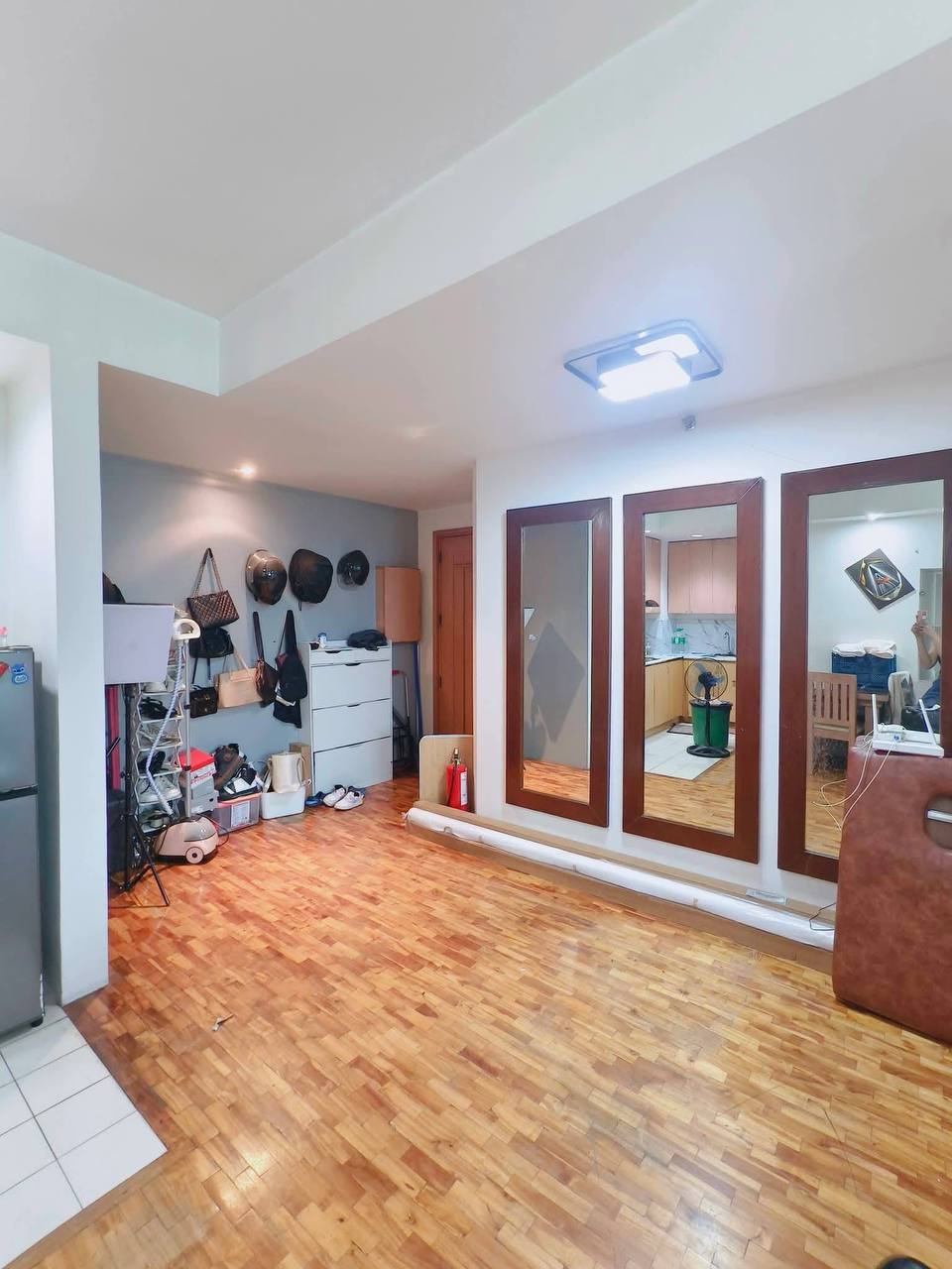 Unit 20, Oriental Garden Condominium, Makati City