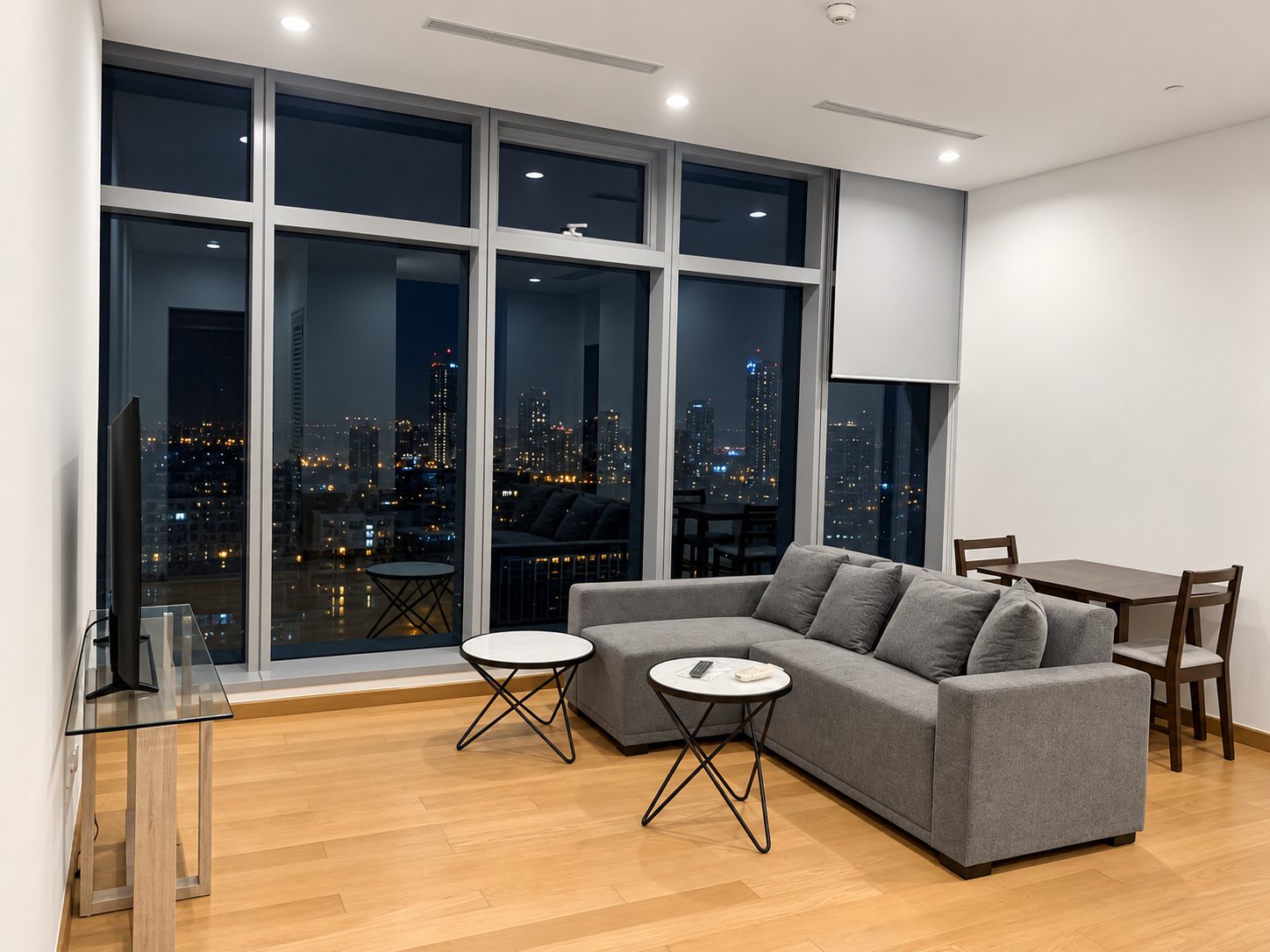 Unit 21, Trump Tower, Century, Makati City