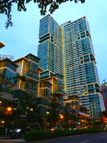 Edades Tower and Garden Villas