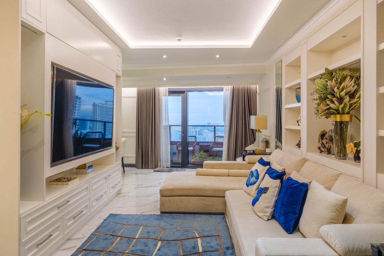 Unit 3202, Arya Residences Tower Two, BGC, Taguig City