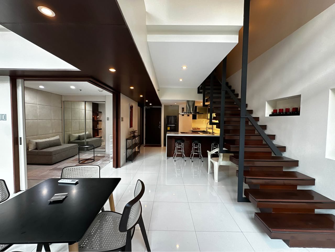 Unit 5, Joya Lofts and Towers North Tower, Rockwell Center, Makati City