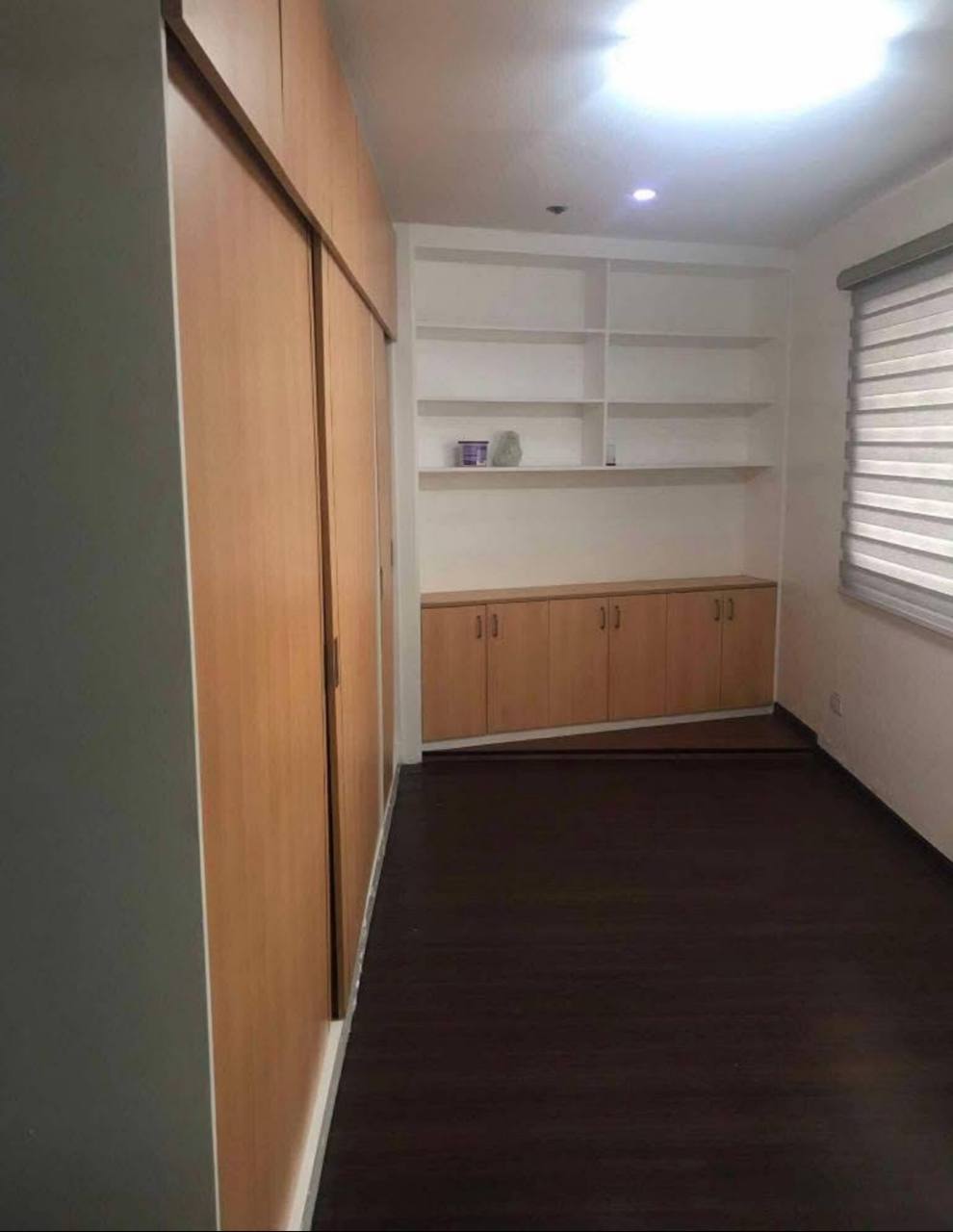 Unit 407C, Palm Towers, Makati City