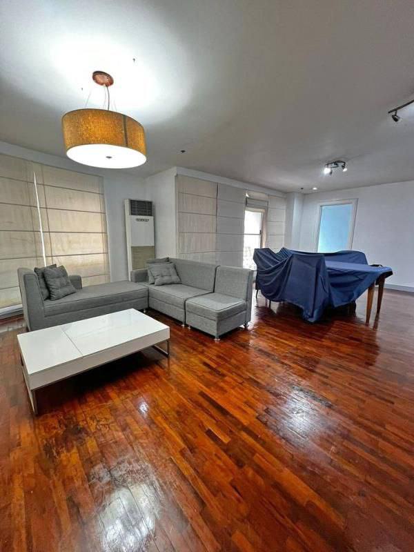 Easton Place, Makati City