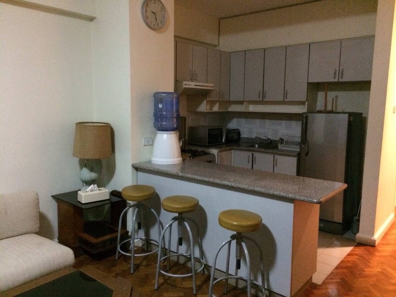 Unit 7, Asia Tower, Legazpi Village, Makati City