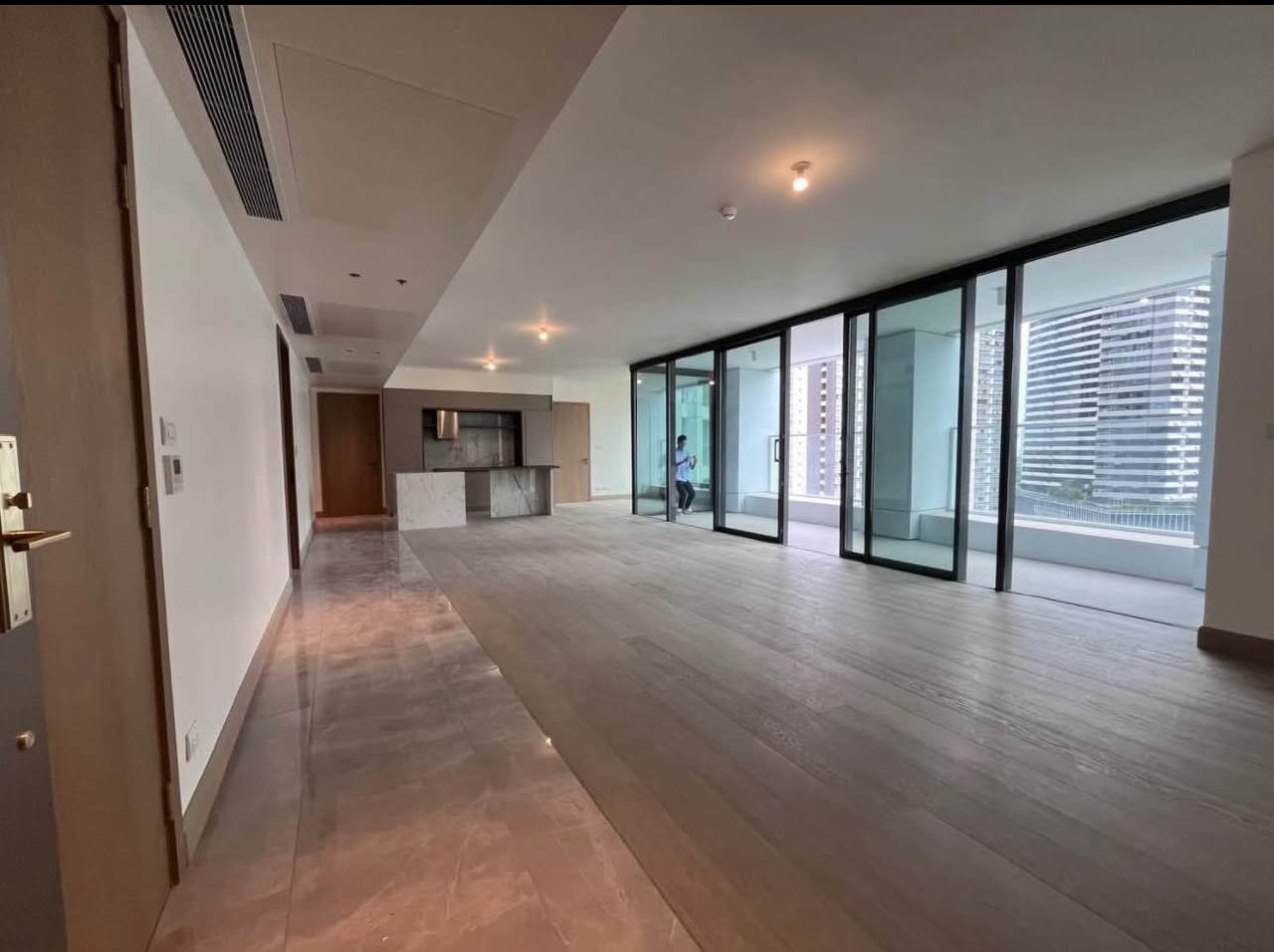 Aurelia Residences East Wing, BGC, Taguig City
