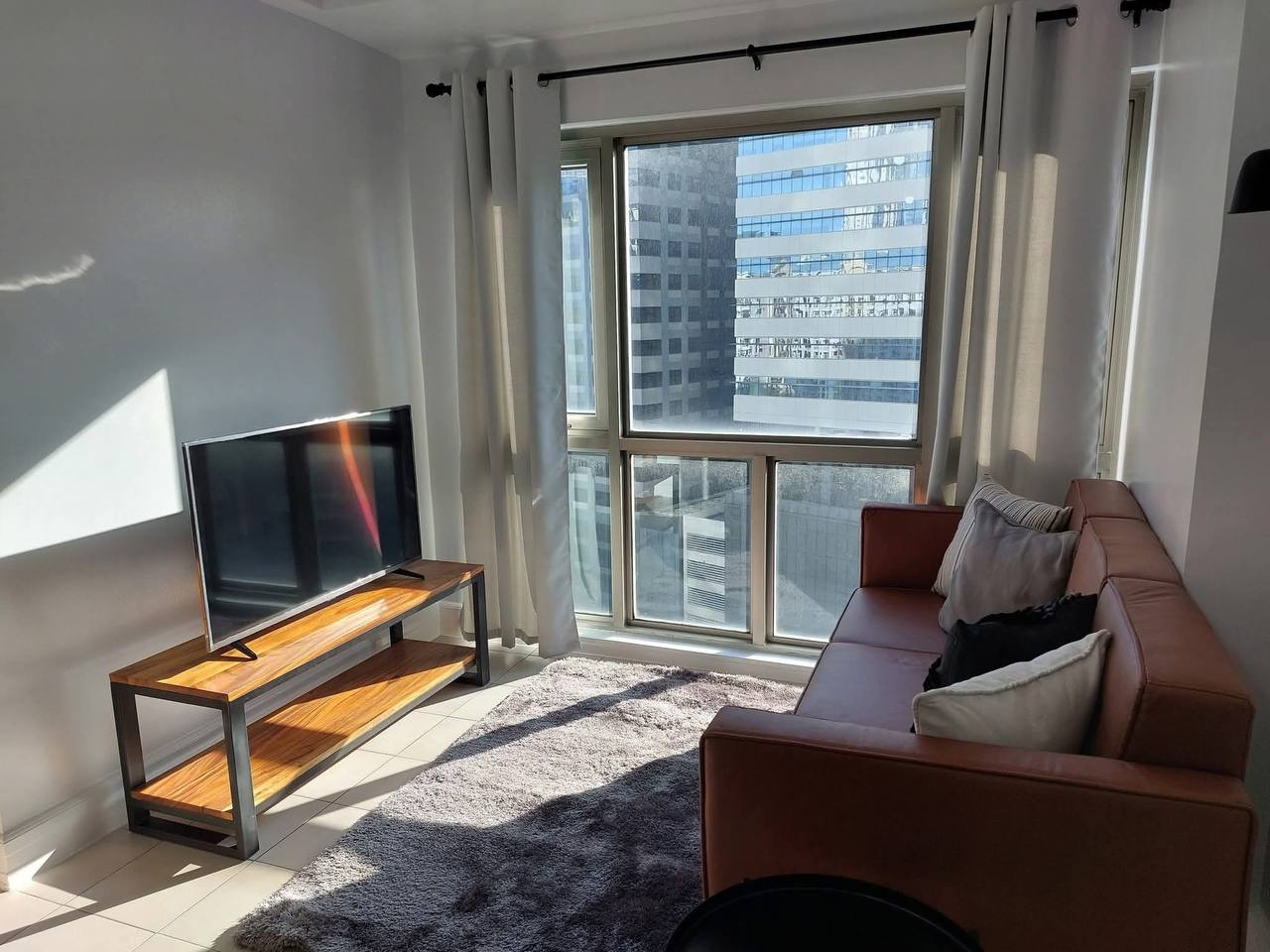 Unit 16, Forbeswood Parklane Tower One, BGC, Taguig City