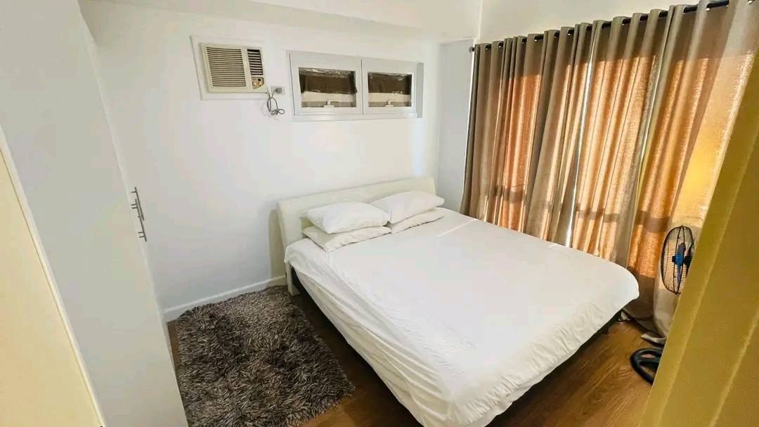 Unit 16, Grand Midori Tower One, Legazpi Village, Makati City