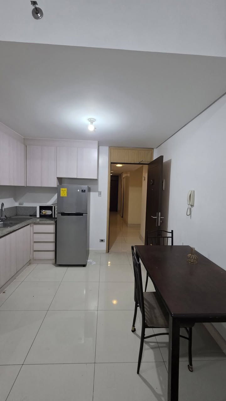 Unit 24, Signa Designer Residences Tower One, Salcedo Village, Makati City