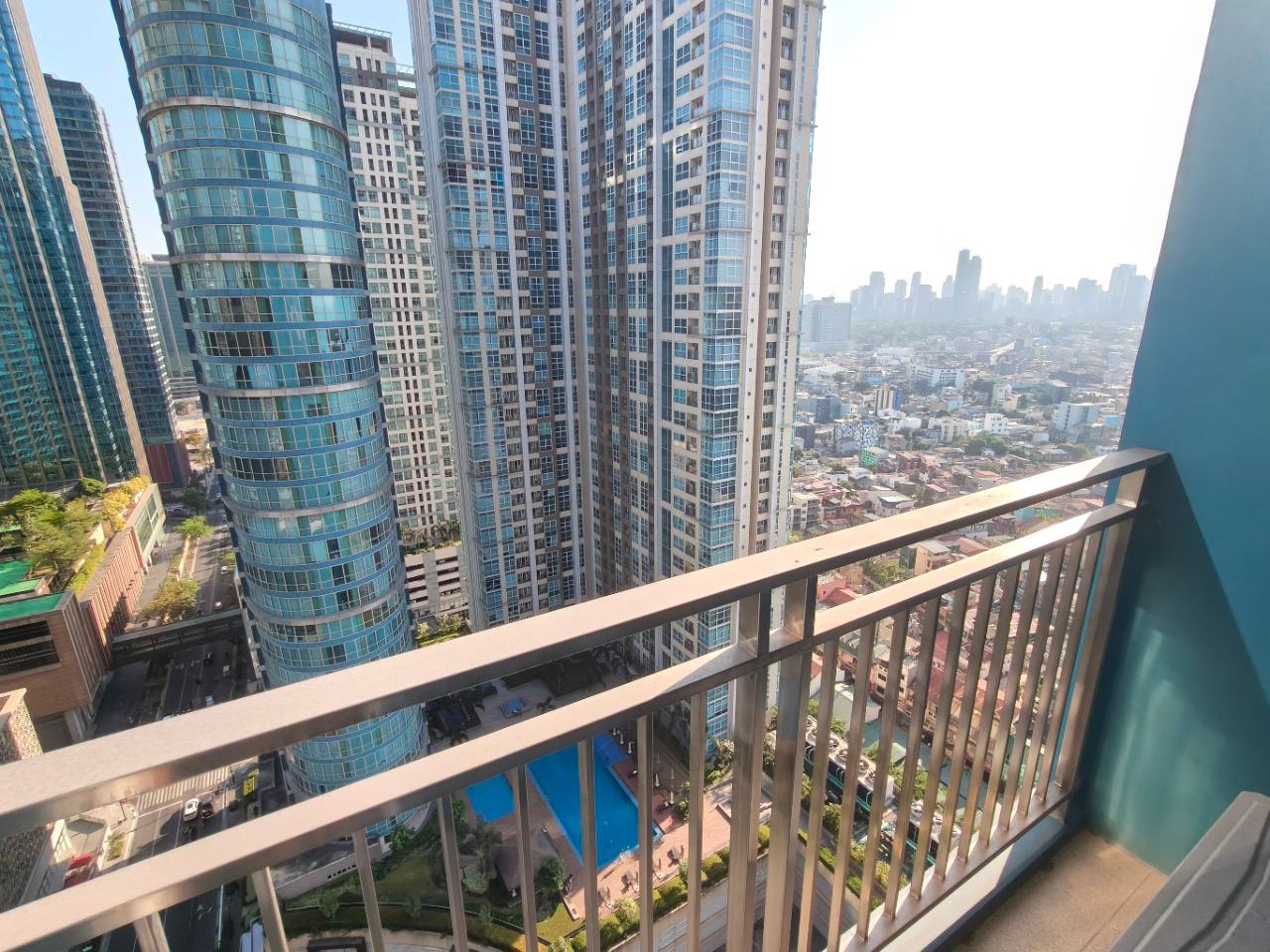 Park Avenue Tower, Uptown BGC, Taguig City